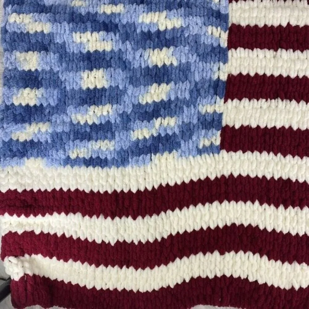 Handmade Chunky Knit American Flag Blanket Chenille Patriotic‎ USA Throw NEW